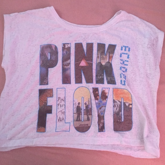 ⭕️RESERVED⭕️ pink Floyd crop top