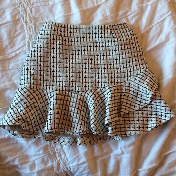 Tweed mini skirt