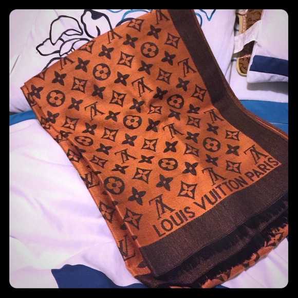 Louis scarf