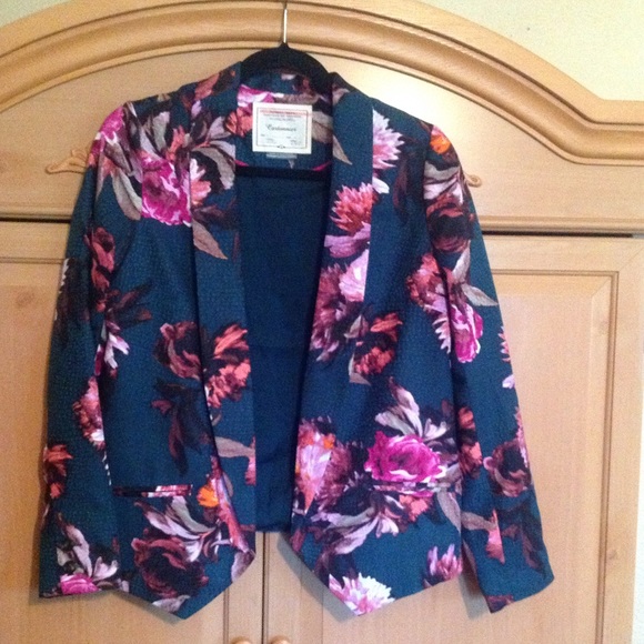 Anthropologie Rihan Blazer floral blazer