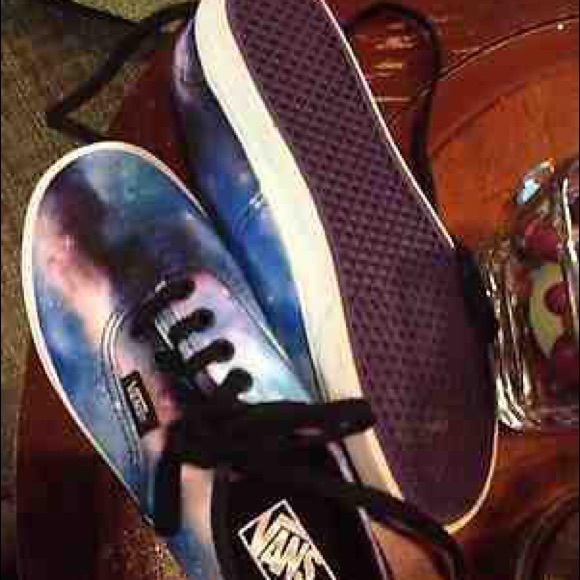 Galaxy Vans