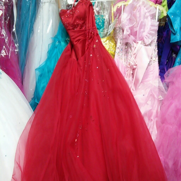 Ball gown
