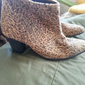 Boutique boots
