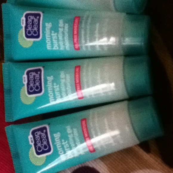 6 clean & clear morning burst moisturizer