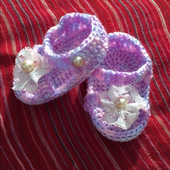 Crochet sandals size 0-3m - Picture 2 of 2