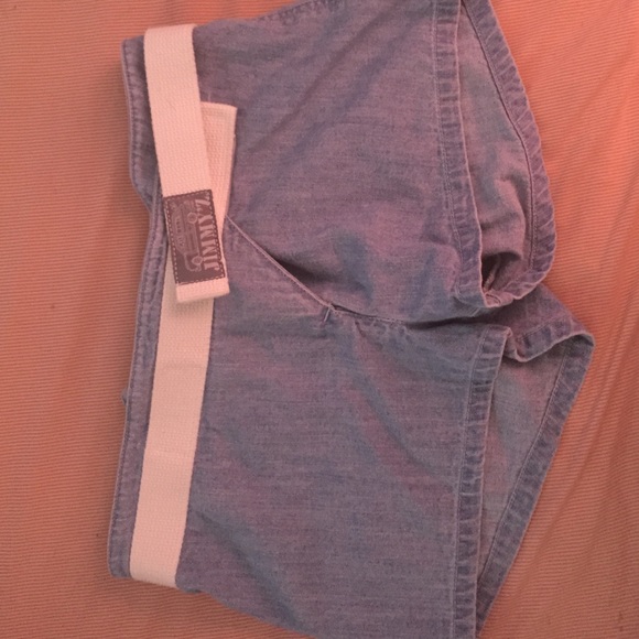 jimmy'z shorts.