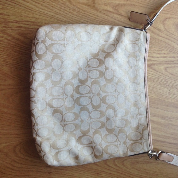 Sold - Picture 3 of 4