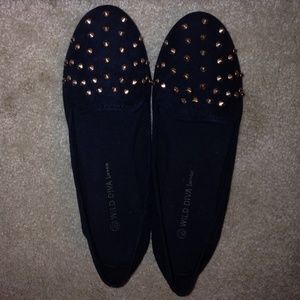 Wild Diva studded flats size61/2 women's.
