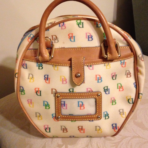 Dooney & Bourke handbag