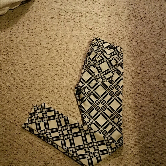 NWOT V O SKINNYS
