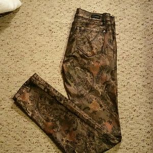 NWOT V O JEANS DESIGNED BY LOS ANGELES