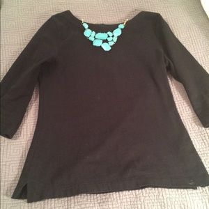 Classic black top with zipper in back sz sm