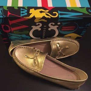 C.Wonder Driving Moccasin