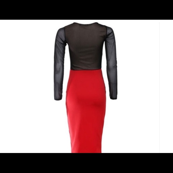 ⭐️⭐️Red &black dress; sugar skull detail on front - Picture 2 of 4