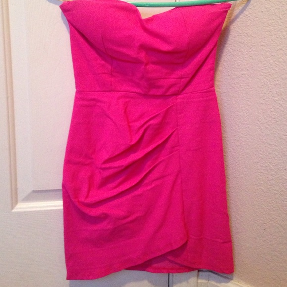 Fuchsia Bodycon cocktail dress - Picture 1 of 3