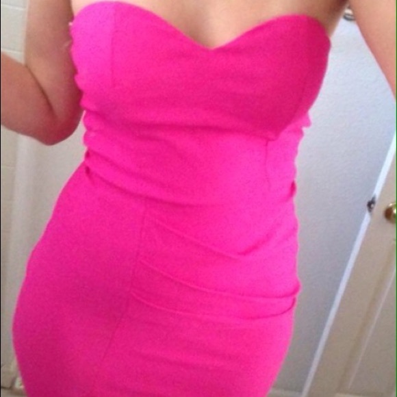 Fuchsia Bodycon cocktail dress - Picture 2 of 3