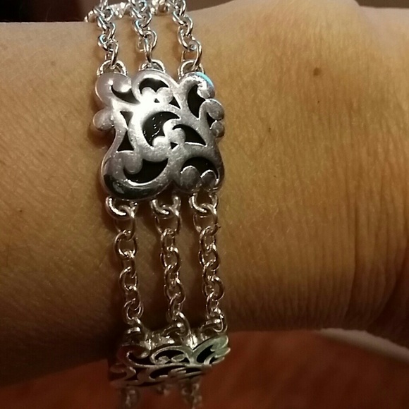 SOLD IN BUNDLE - Picture 2 of 4