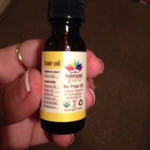 Balanced guru hair oil