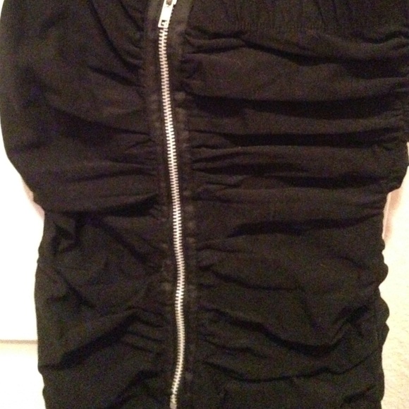 Sweetheart Black Bodycon Dress - Picture 3 of 3