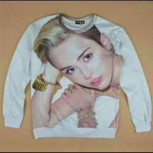 MILEY CYRUS CREWNECK