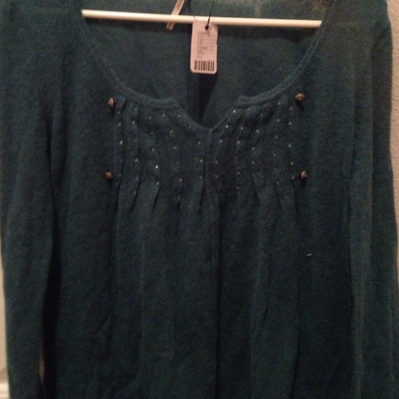 Thin White Free People Sweater - Picture 3 of 3