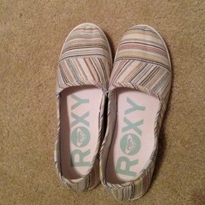 Roxy casual shoes