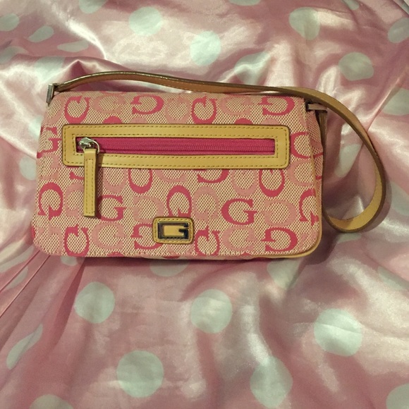 Pink Guess purse💗