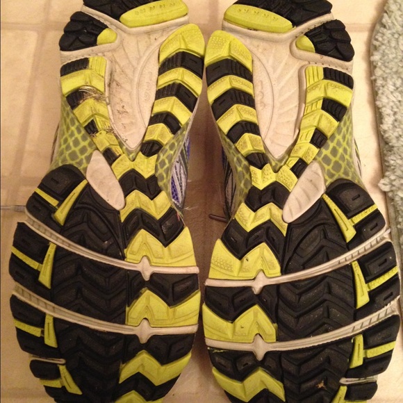 Asics - Picture 3 of 3