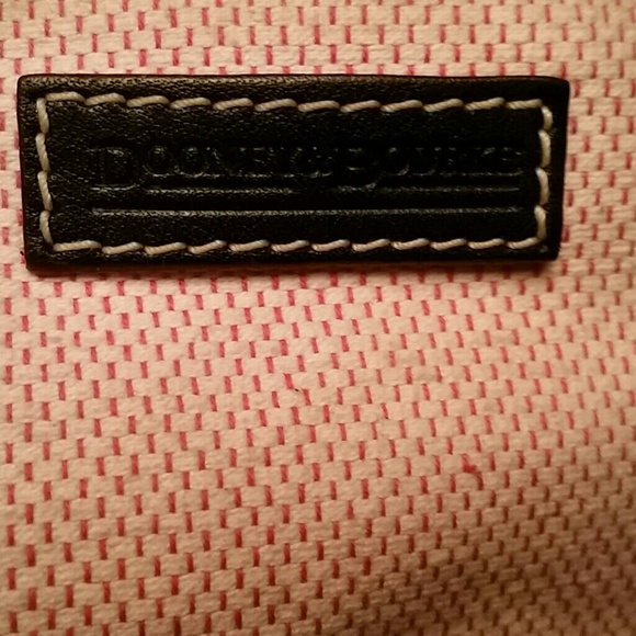 Purse - Picture 3 of 4