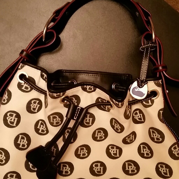 Purse - Picture 4 of 4