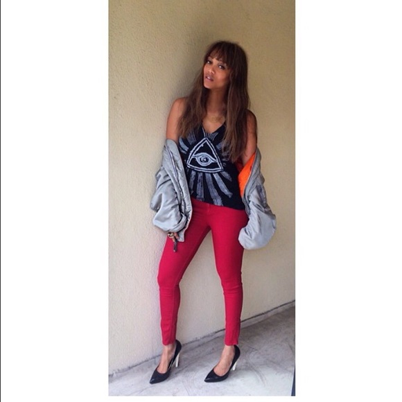 Hollister Colored Skinny Jeans - Red. Size 5