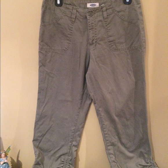 Light green khaki color capris