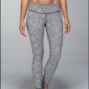 Lululemon Wunder Under