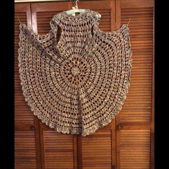 SALE! FINAL CUT! NEW HANDMADE SWEATER VEST - Picture 3 of 4