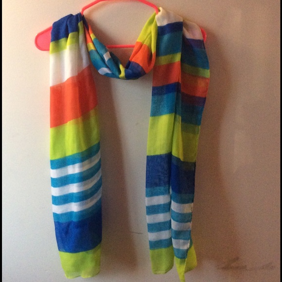 🚫Colorful scarf SOLD 🚫