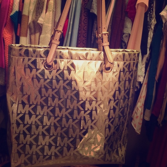 Michael Kors handbag