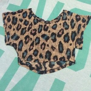 Color cheetah print crop top