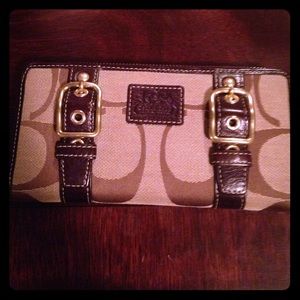 Coach wallet