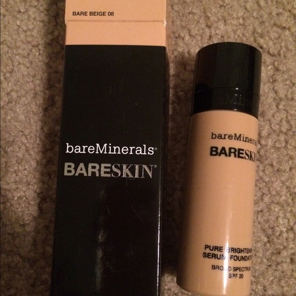 Bare minerals foundation
