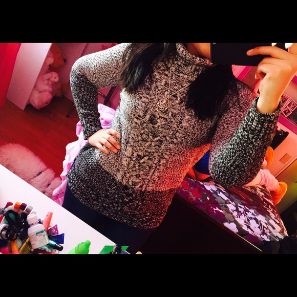 Banana Republic Sweater