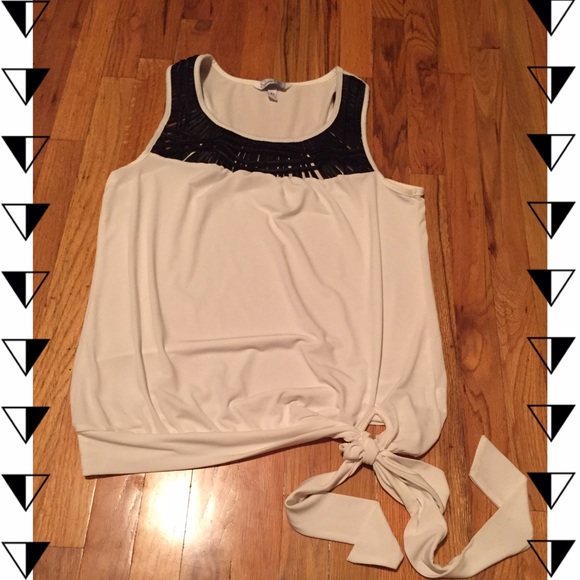 •Sleeveless Dressy Tank•