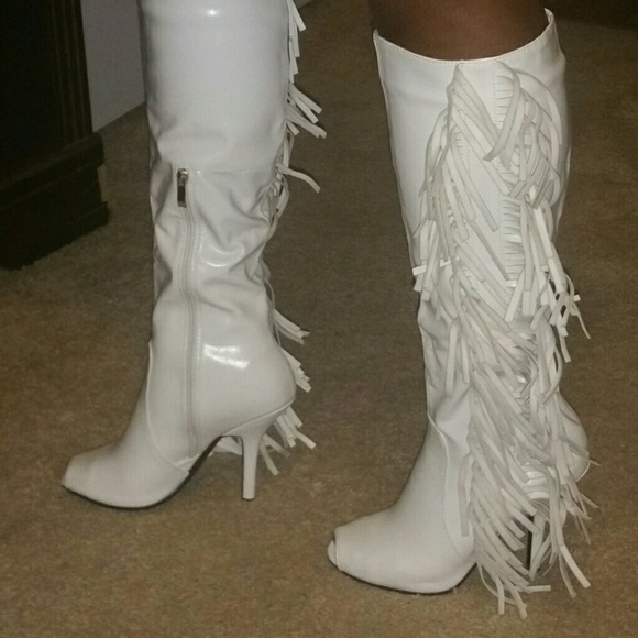 Custom made boots - Picture 2 of 4