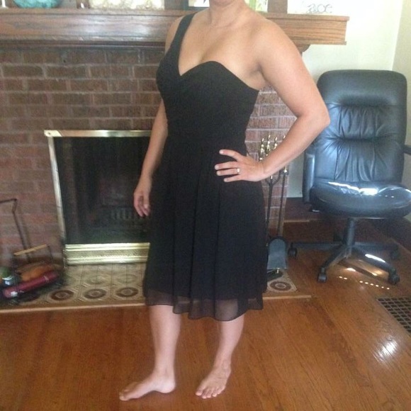 Black dress - Picture 2 of 3