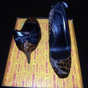 DV Dolce Vita Cheetah Pumps