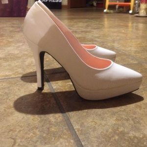 White pumps by h&m
