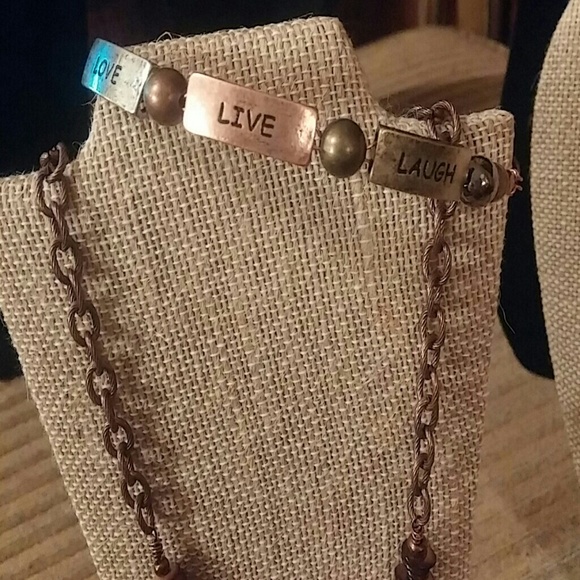 Handcrafted Copper & Shell Necklace w/Bracelet - Picture 3 of 3