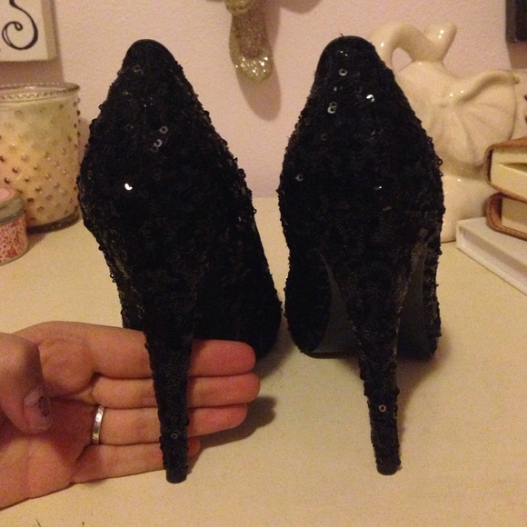 Sparkly Peep Toe Stilettos 🎀🙊👠 - Picture 3 of 4