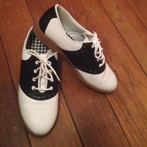 50's style shoes