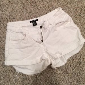 H&M high waisted white shorts