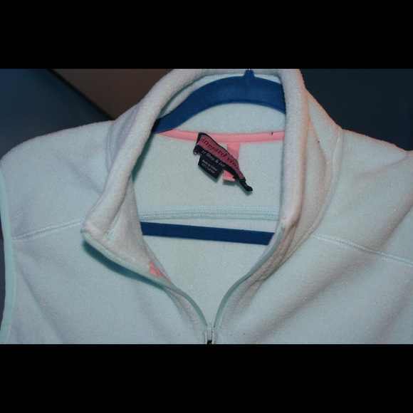 Vineyard vines vest